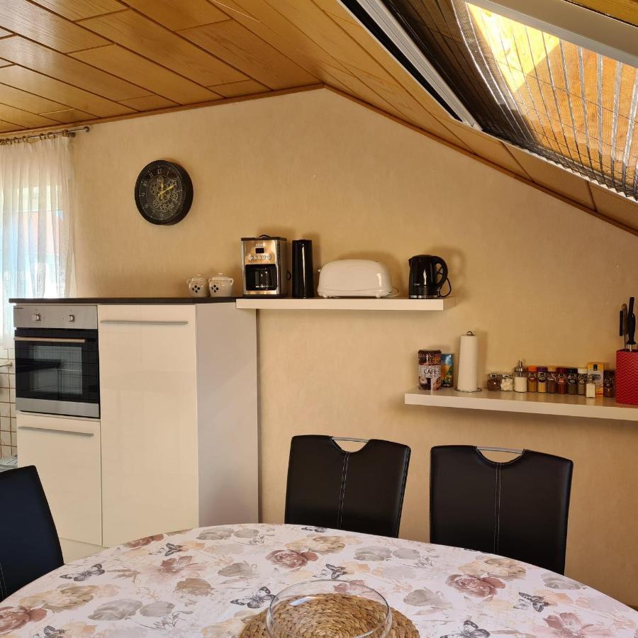 Ferienwohnung Cornelia Und Michael Persang Gbr Eppenbrunn Exterior foto